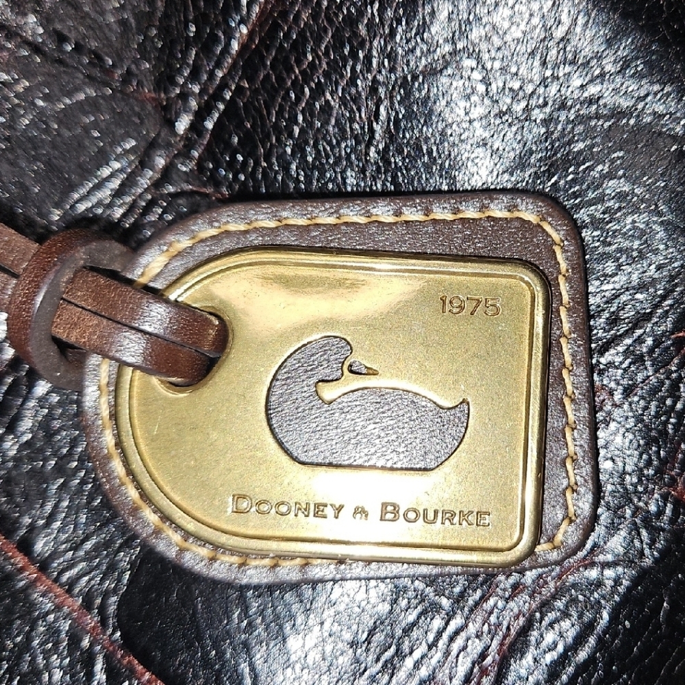 Vintage Condition Dooney&Bourke Brown/Tan Crocodile Embossed Florentine Satchel - Picture 3 of 16